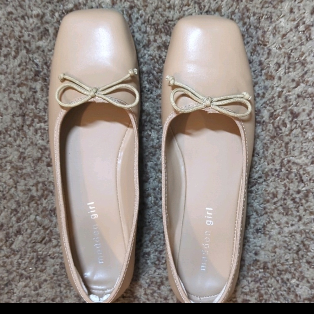 Madden Girl cream Slip ons with cute bow